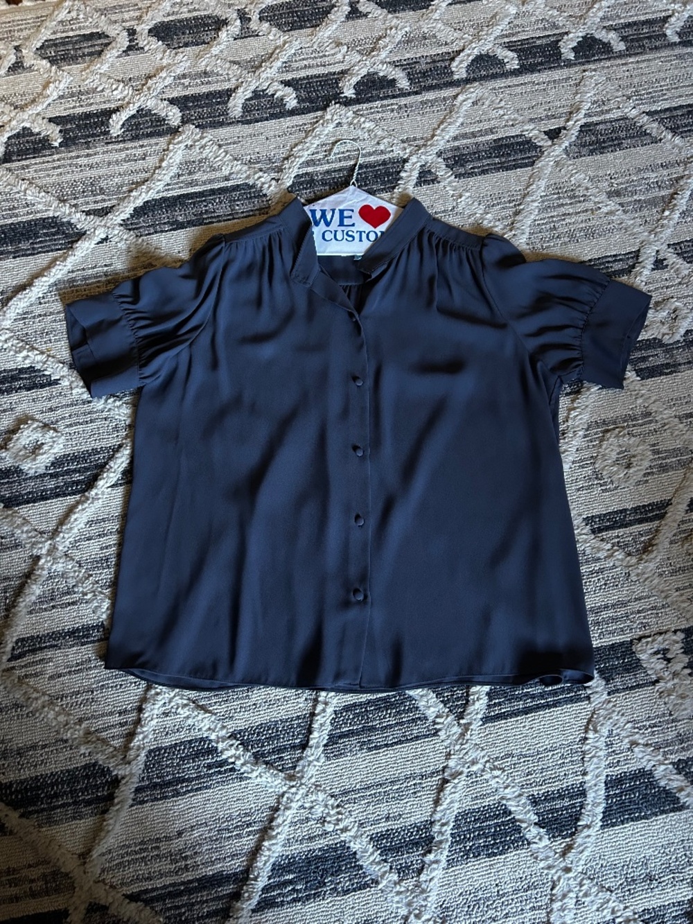 Aritzia short sleeve blouse